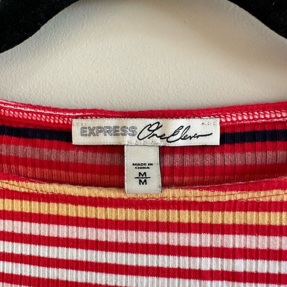 Express crop top - Picture 4 of 4